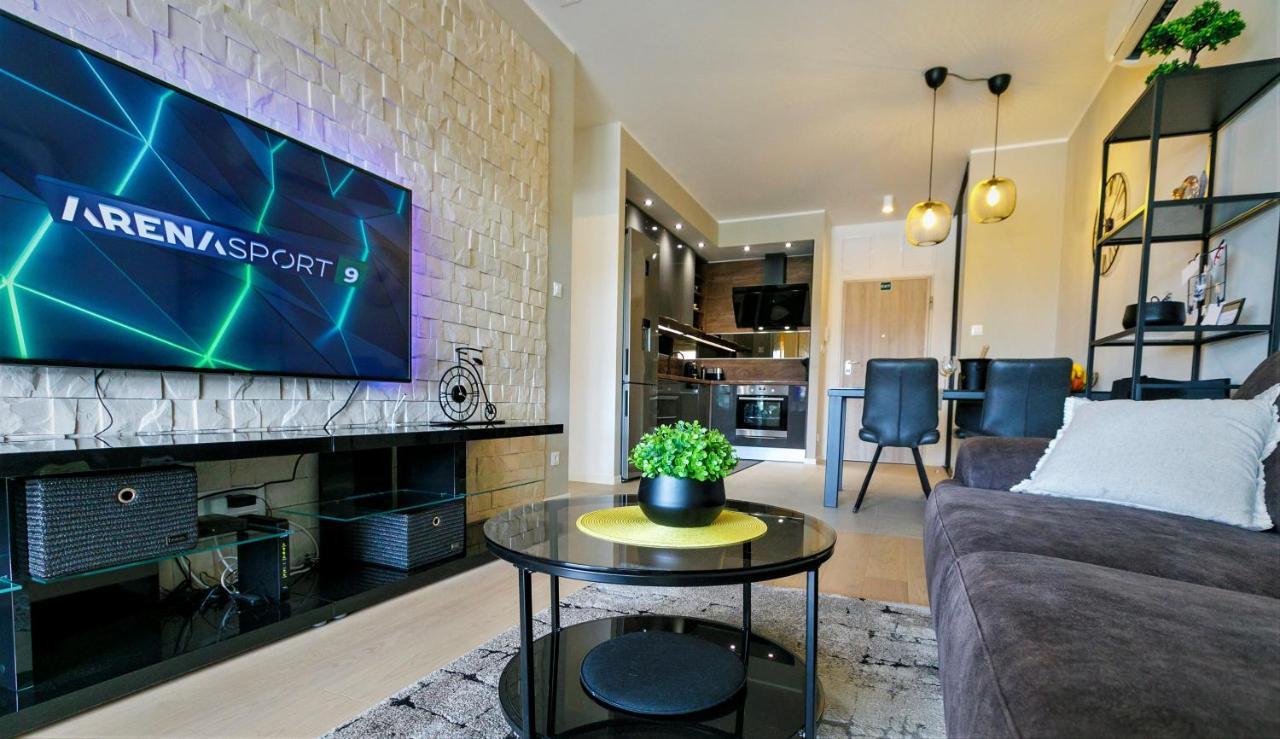 Luxury Apartment 4Seasons With Garage Split Buitenkant foto