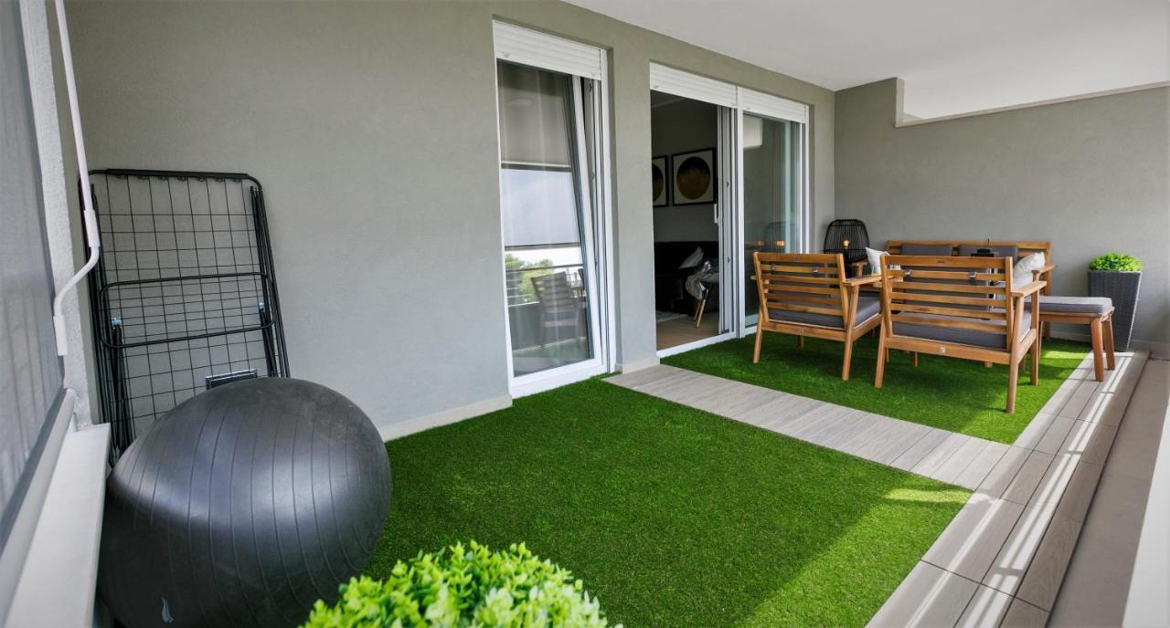 Luxury Apartment 4Seasons With Garage Split Buitenkant foto