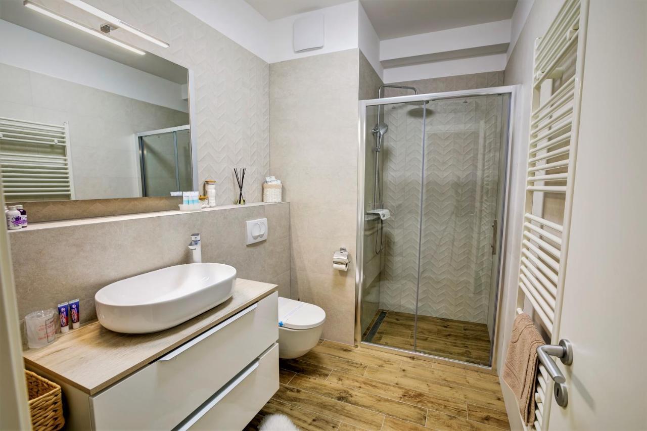 Luxury Apartment 4Seasons With Garage Split Buitenkant foto